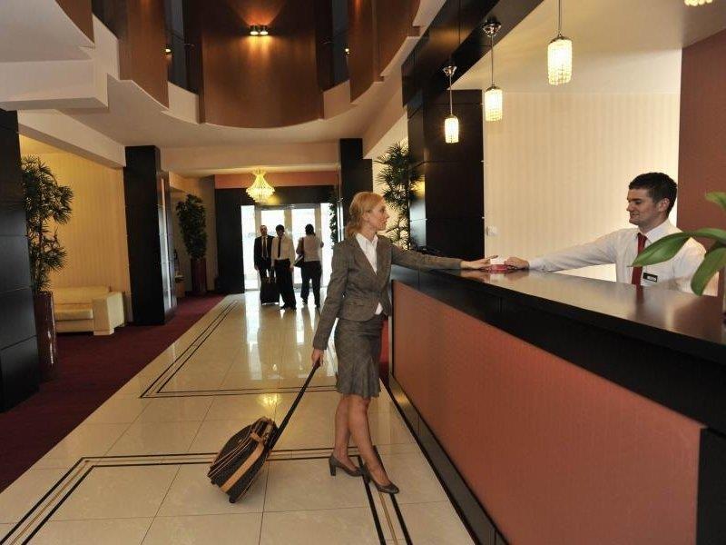 Rin Central Hotel Бухарест Экстерьер фото